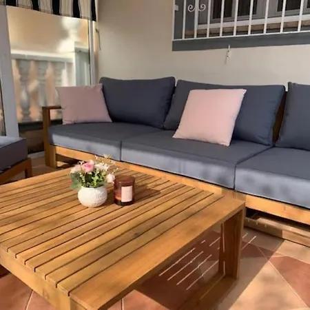 Schoenes Ferienbungalow In Altos Prázdninový dům *