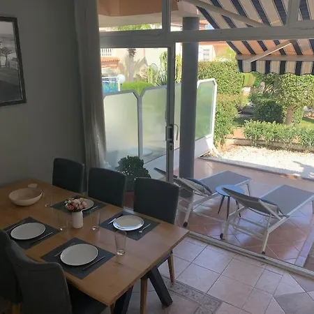 Schoenes Ferienbungalow In Altos 또레비에하