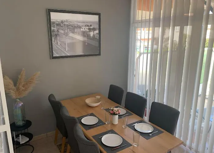 Schönes Ferienbungalow In Altos